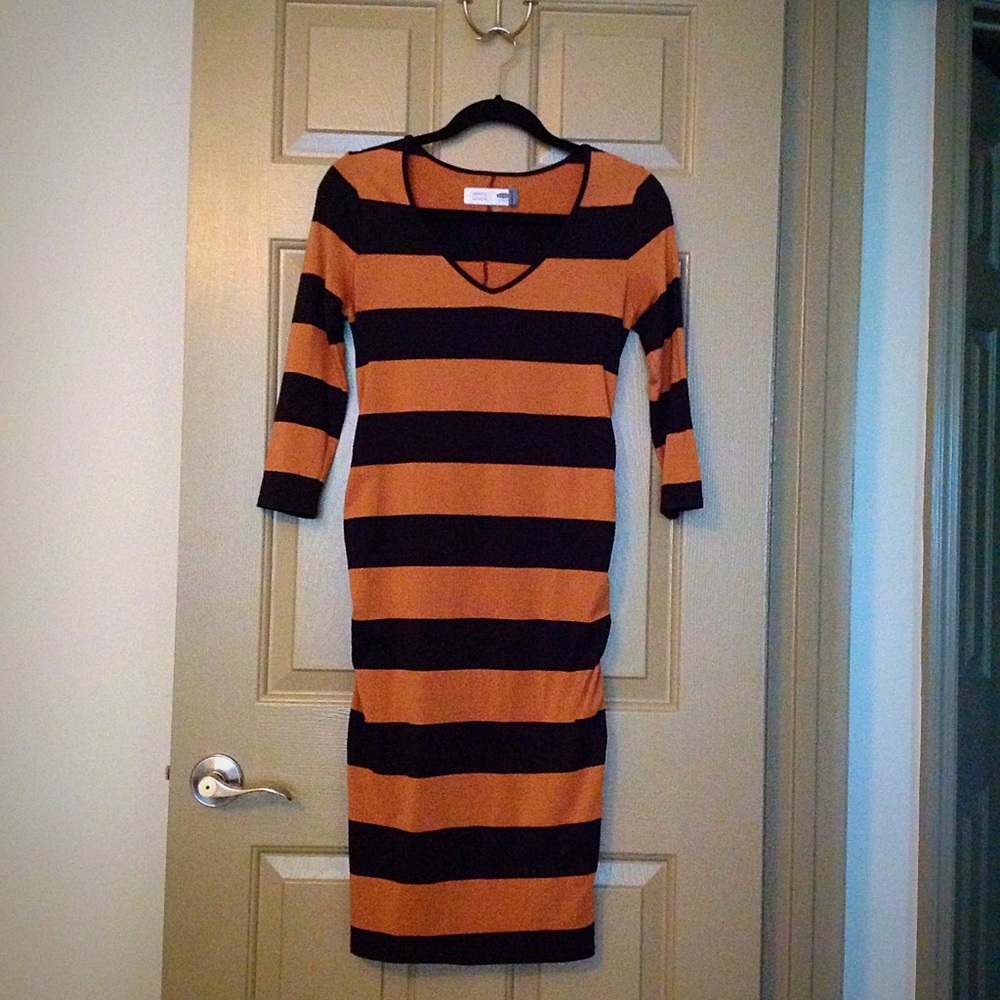 Old navy Maternity dress